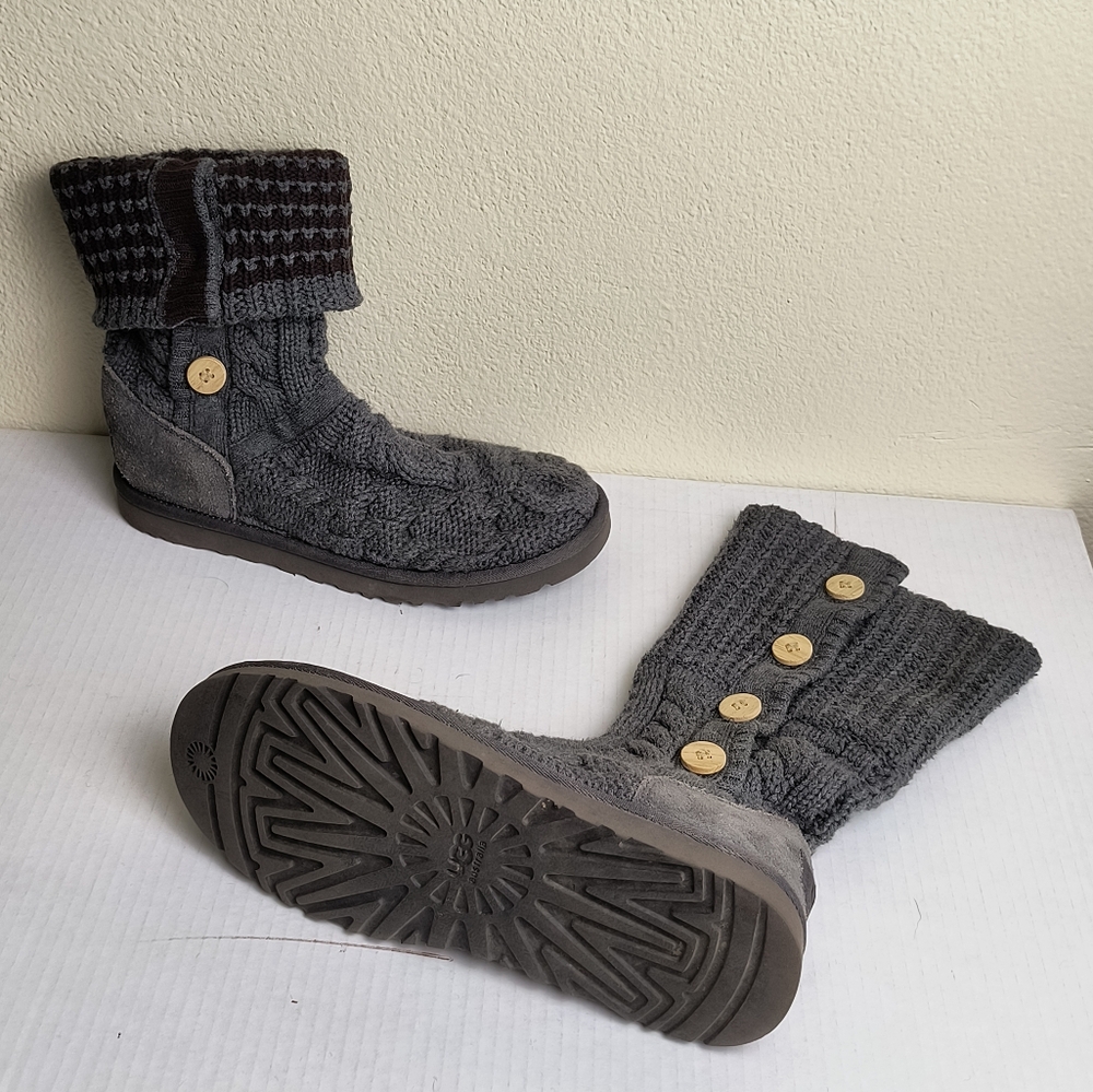 UGG Lattice Cardy 8 Grey Knit Fold Over Button Boots Casual - Sheepskin